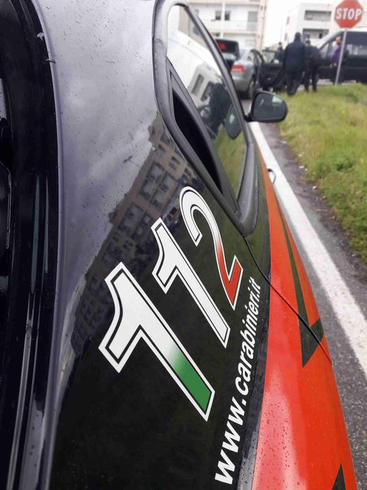 Escandescenze in ristorante, arresti Cc