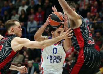 Eurolega: Milano-Efes 76-81