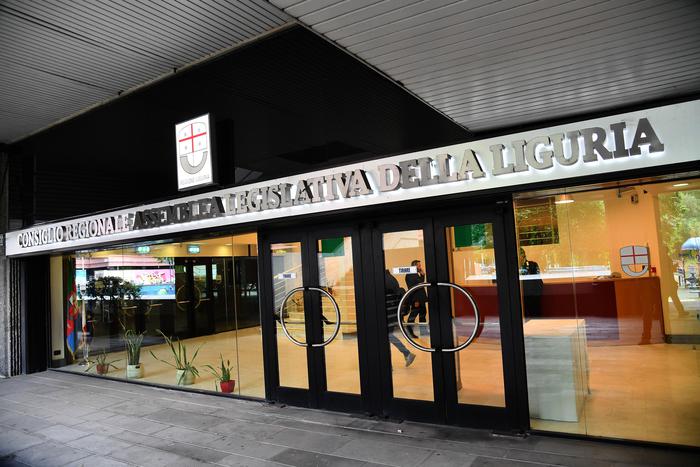 Ex Ilva: Consiglio Liguria chiede di riformulare lo scudo penale