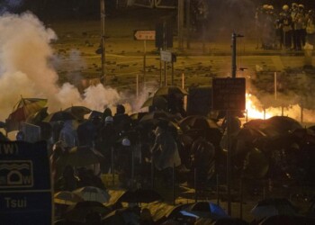 Hong Kong, ‘battaglia’ al Politecnico