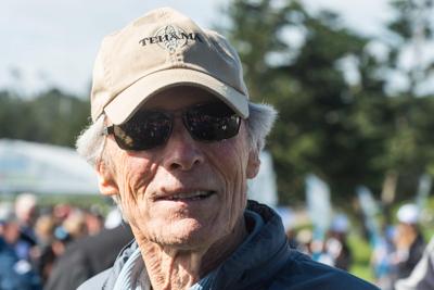 Incendio a Hollywood, Eastwood resta negli studios: “Devo finire” 