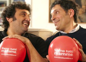 Insinna torna ad ascolti record e svela: “Quella notte che Frizzi mi ha cambiato la vita”