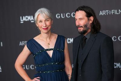 Keanu Reeves ha una nuova compagna, fan spietate sul web