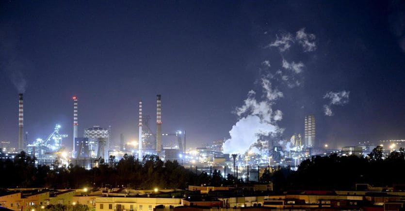 La notte dell’Ilva, la notte infinita di Taranto