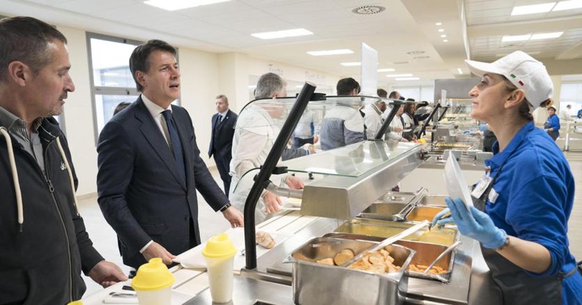 Manovra, Conte: pronti a modifiche sostanziali su auto aziendali