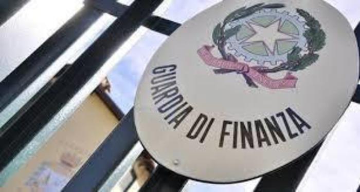 Maxifurto a Hera, Guardia di finanza denuncia cinque persone