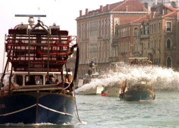 Pescatori di Caorle e Chioggia, si teme strage di cannolicchi