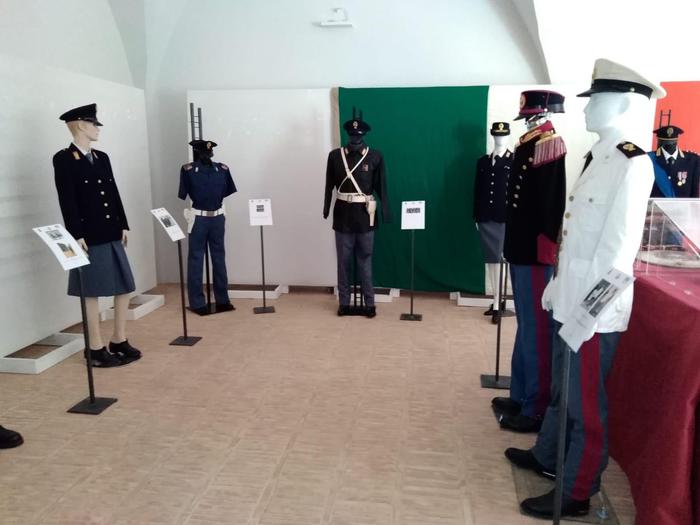Polizia: in mostra 100 anni dell’Aquila