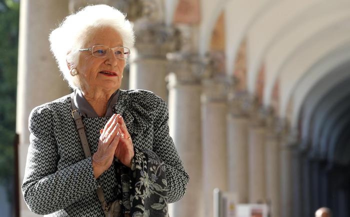 Segre: Genova,ok a cittadinanza onoraria