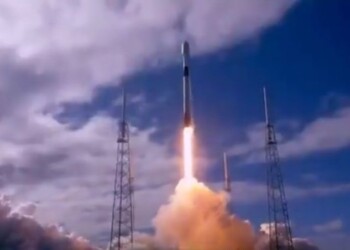 Space X ha lanciato altri 60 satelliti Starlink, per l’Internet globale – DIRETTA