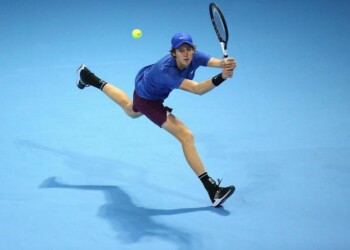 Tennis: Next Gen Finals, primo ko per Sinner, ma indolore