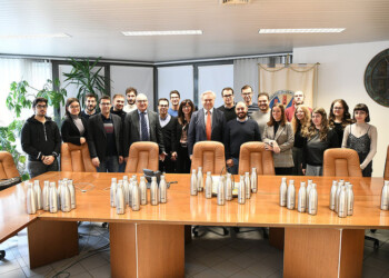 Unimol, borracce acciaio a neo iscritti