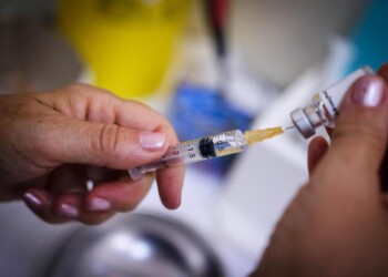 Vaccini, no sospensiva esclusione scuola