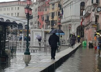 Venezia a rischio, sale il livello del Mediterraneo  
