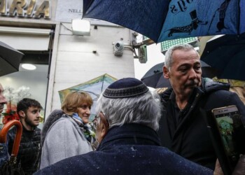 Via da strade di Roma chi firmò Manifesto della razza