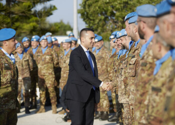 Il Ministro degli Affari Esteri e della Cooperazione Internazionale visita in Libano i peacekeeper italiani
