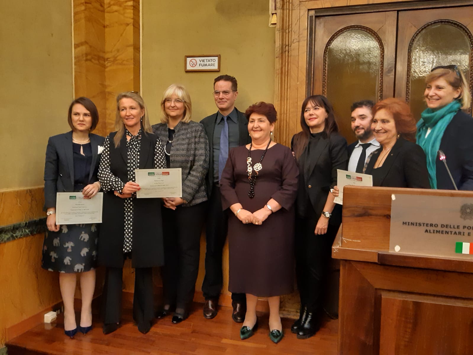 CONSORZI: IN ITALIA PRIMA BANCA DATI, SONO CIRCA 1000