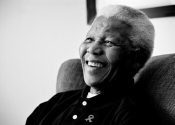 Oltre il sorriso di Mandela: Firenze ricorda il Premio Nobel per la pace nel sesto anniversario della scomparsa