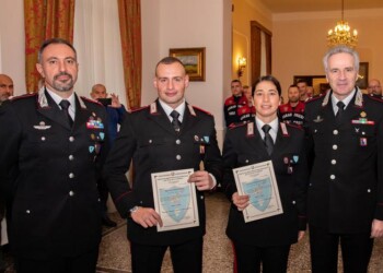 A Genova prima donna sub nei carabinieri