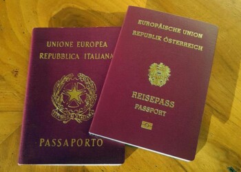 A Vienna firme per doppio passaporto
