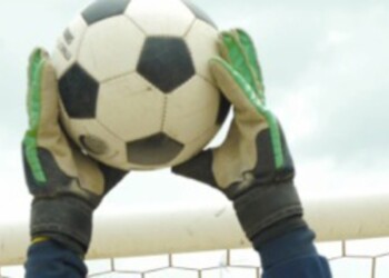 Arbitro aggredito, sconfitta a tavolino