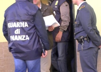 Commerciante preziosi evasore totale
