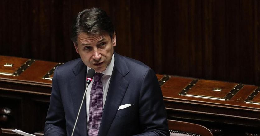 Conte sul Mes: «Sempre trasparente con il Parlamento. E tutti i ministri sapevano». Salvini: «Menzogne»