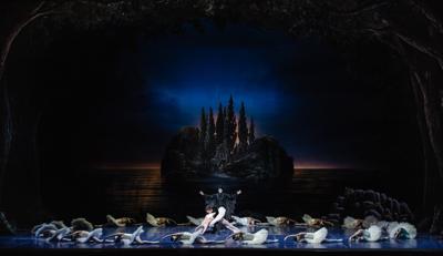 L'Opera di Roma apre la stagione di balletto con 'Il Lago' di Benjamin Pech