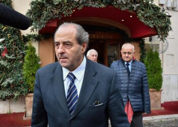 Di Pietro: a Grillo detto no espulsioni