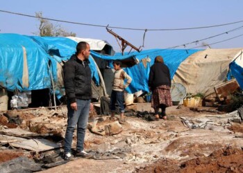 Erdogan, 80 mila sfollati da Idlib