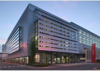 F1: Mekies, Hamilton-Ferrari? Se ne parlerà più in là