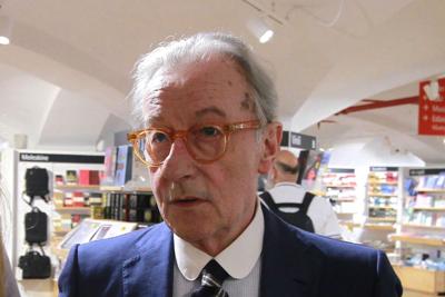 Feltri come il Grinch: “A chi augura Buon Natale direi ‘ma vaffan….'” 