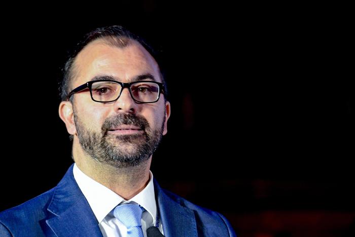 Governo, Fioramonti si dimette