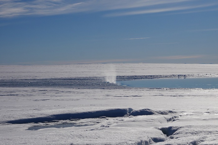 Groenlandia, i ghiacci si sciolgono più rapidi del previsto