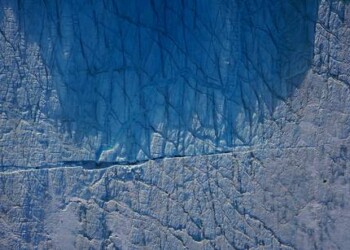 I droni fotografano la fragilità dei ghiacci della Groenlandia