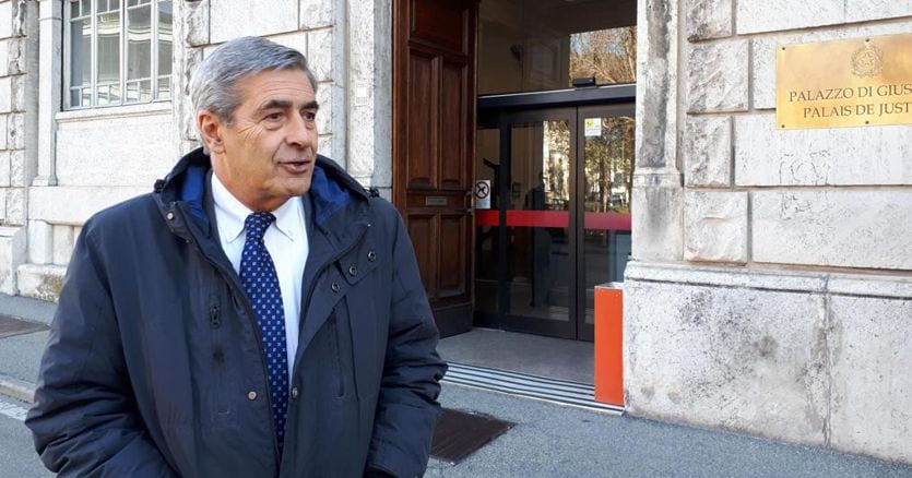 Inchiesta sulla ‘ndrangheta, si dimette il presidente della Valle d’Aosta