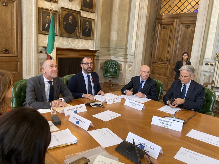 La ricerca Ue unisce le forze, parte da Roma il tour per fare squadra VIDEO