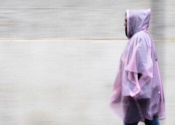 Maltempo, codice arancio zone nord ovest