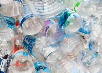 Manovra, in arrivo mini-maxiemendamento governo su plastic tax e auto