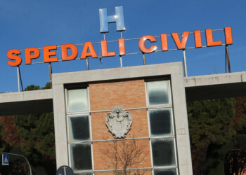 Morta di meningite, sette indagati