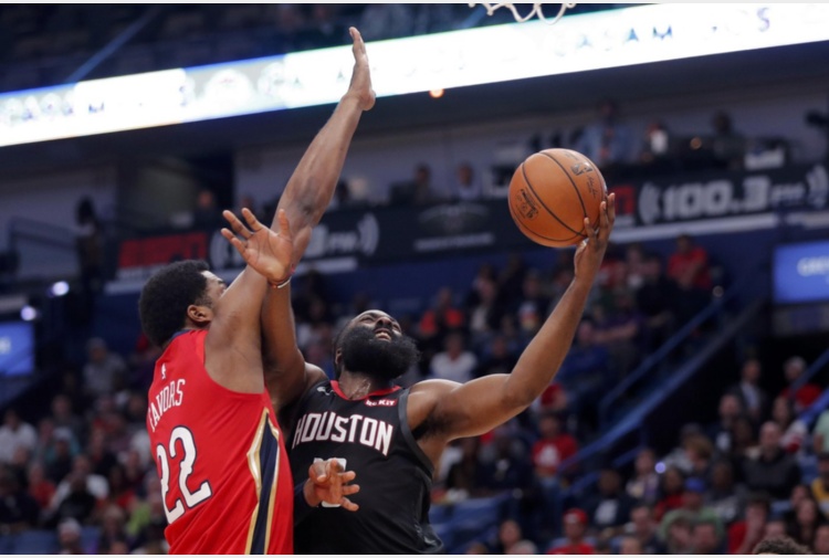 Nba: giallo su canestro, Houston vuole rigiocare con S.Antonio