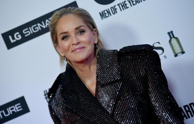 Sharon Stone ‘scaricata’: “Espulsa da app di appuntamenti” 