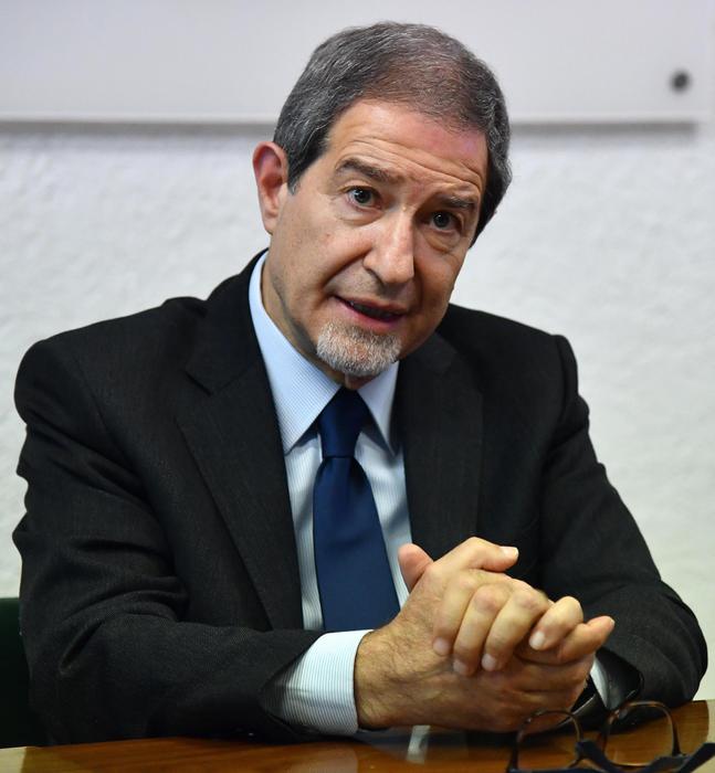 Sindaco o sindaca? Musumeci, libertà