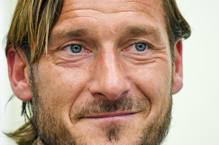Totti, il protagonista della fiction? Potrei farlo io