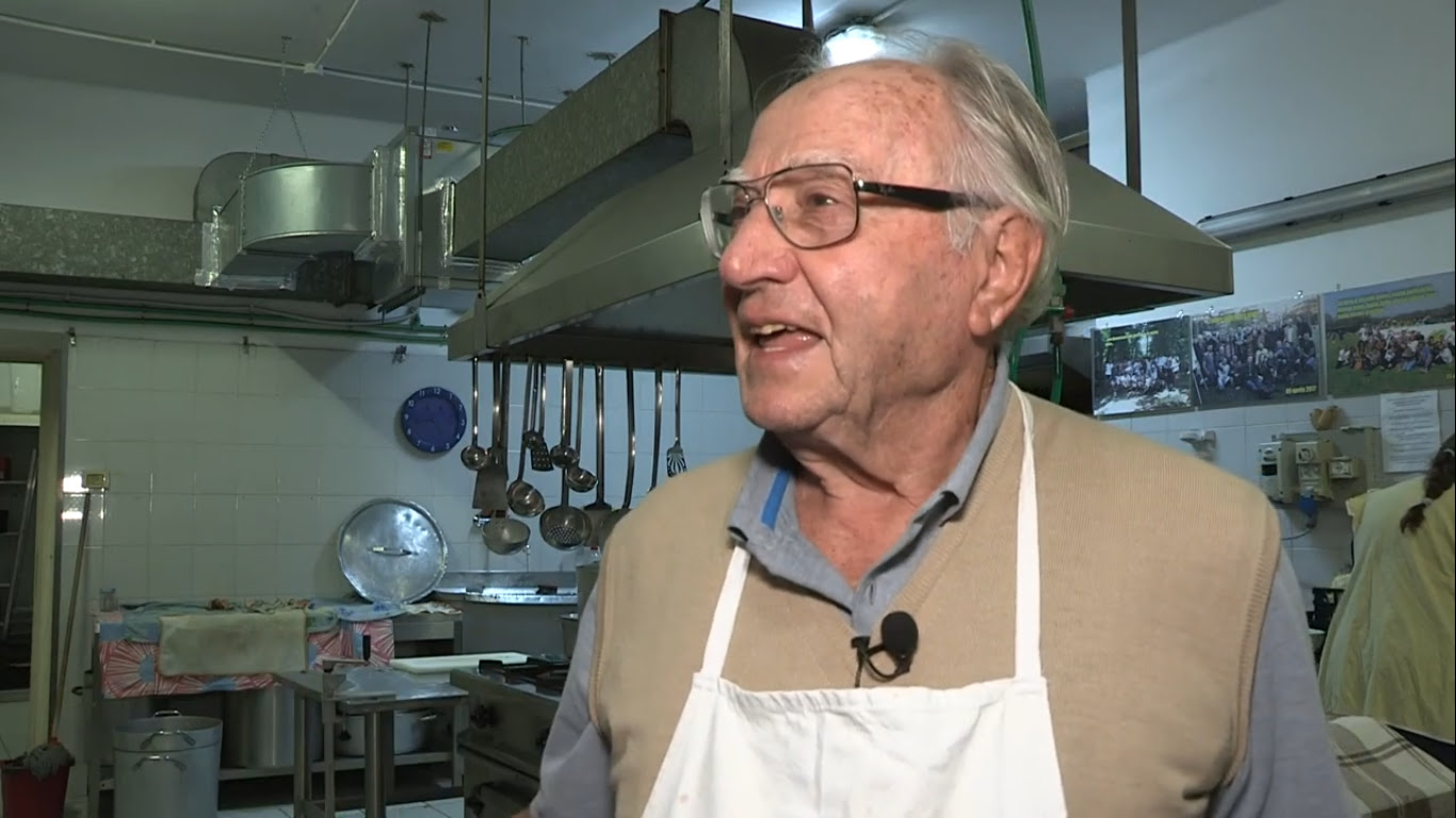 Dino Impagliazzo lo “Chef dei poveri” premitato da Mattarella: “eroe dei nostri giorni”