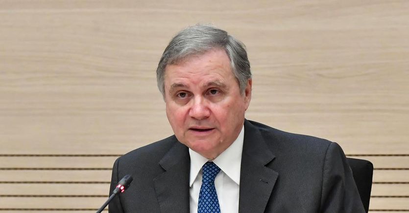 Visco in audizione: negoziare in Europa, ma guai a isolarsi