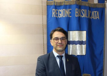 “Abbandonare individualismi e dissidi”
