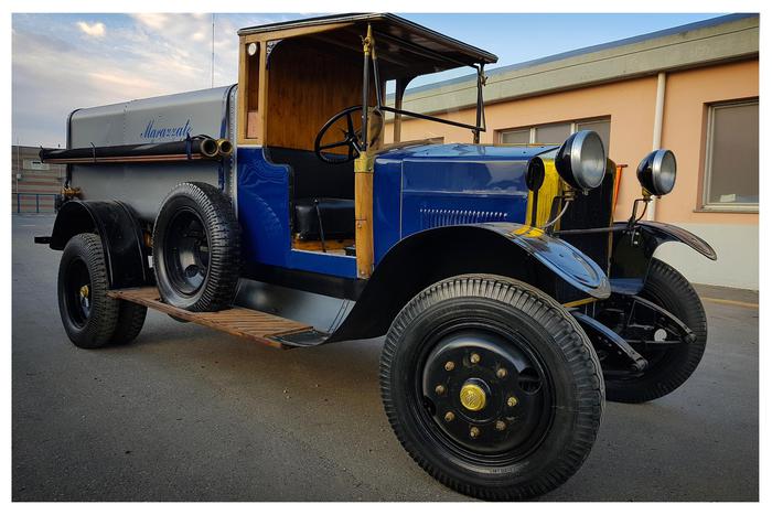 Automotoretrò, in mostra camion del ’25