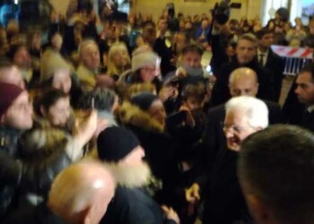 Bagno di folla per Mattarella a Trento