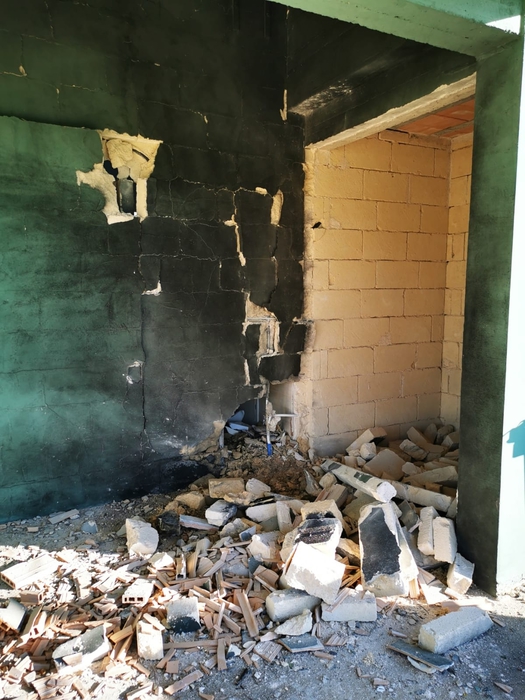 Bomba in nuovo campo sportivo nel barese